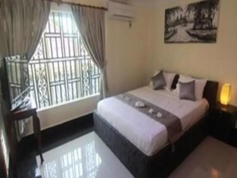 Le Dartagnan Luxury Villa Resort Sihanoukville 3*,
