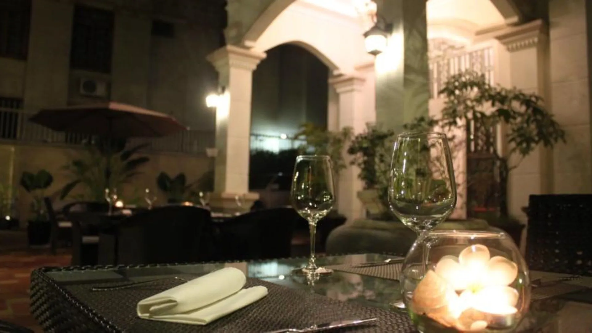 Le Dartagnan Luxury Villa Resort Sihanoukville