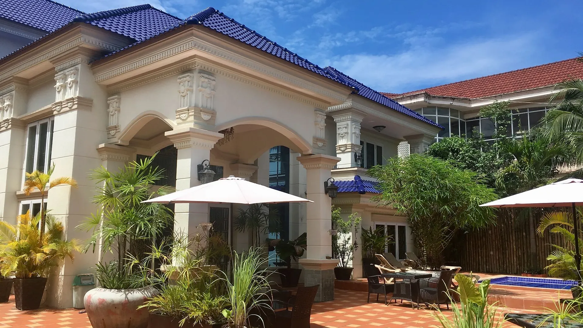 Le Dartagnan Luxury Villa Resort Sihanoukville